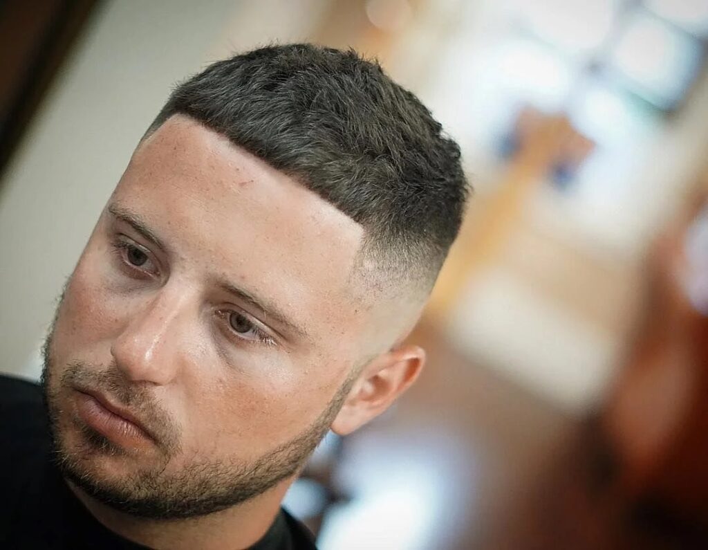 Round face: High fades for added height