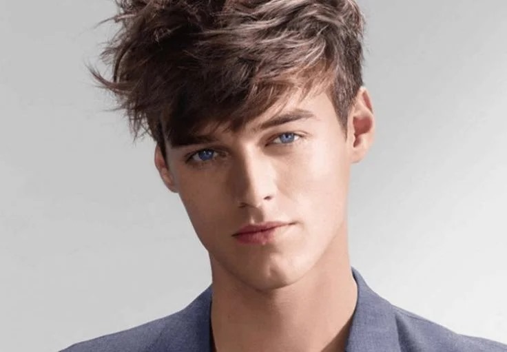 Diamond face: Temp fades to highlight cheekbones