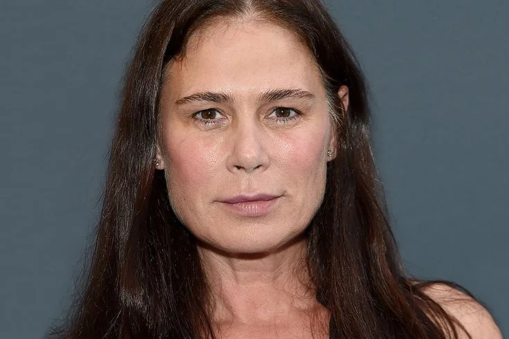 Key Income Sources Behind Maura Tierney Net Worth
