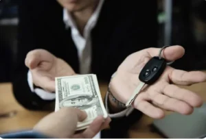 When shopping for a vehicle, many buyers face a key decision: Should you take 0% APR financing or choose a cash rebate and finance through a traditional loan?