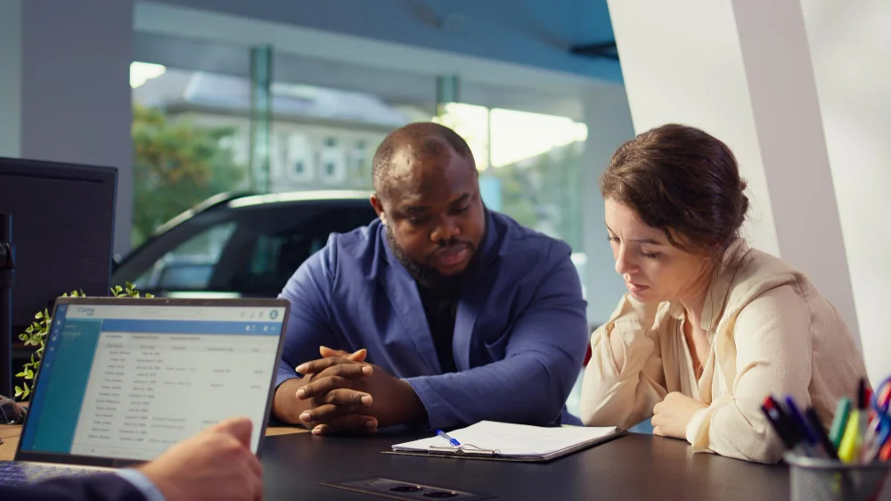 Should You Choose a Car with Zero Percent Financing or Take the Rebate?
