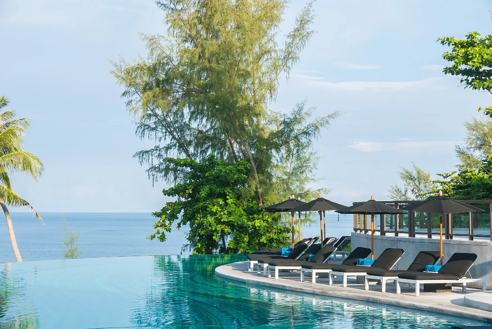 Couples Swept Away – Romantic All Inclusive Resorts Jamaica Offers