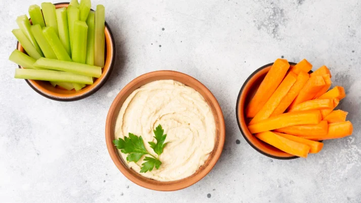 Avocado Yogurt Dip with Veggie Sticks