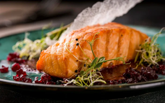 Baked Salmon with Dill Sauce