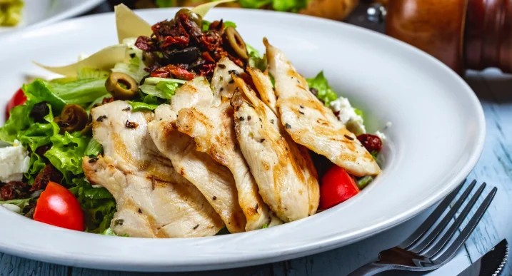 Grilled Chicken Salad with Citrus Dressing