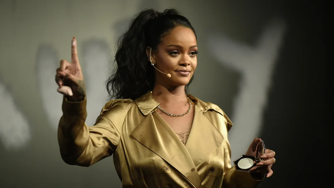 Rihanna Net Worth $1.4 Billion Secures Her Spot Among the Top 60 Richest Celebrities