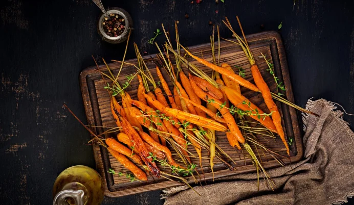 Roasted Baby Carrots with Honey and Thyme 1