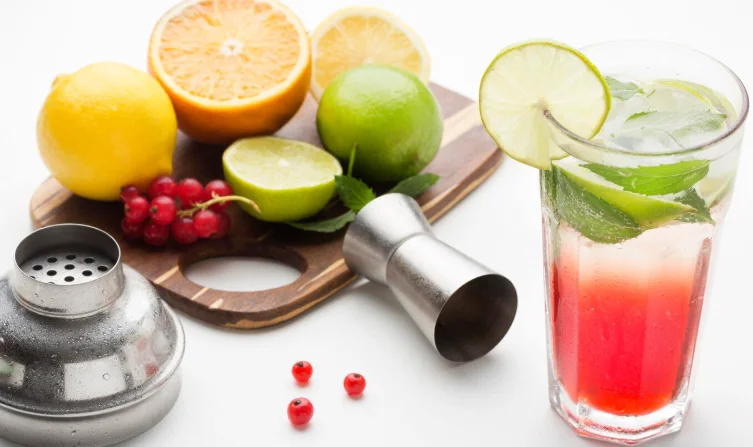 Simple Cocktails with Few Ingredients