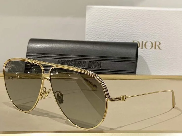 Smart Tech in the Best Make of Sunglasses