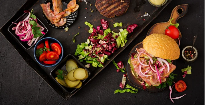 Thursday Crave Fix: Southwest Burgers & Chopped Salad