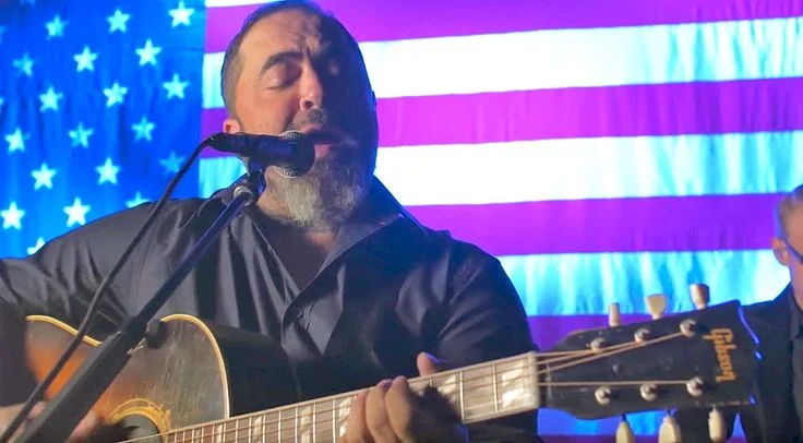 Collaborations That Contributed to Aaron Lewis Net Worth