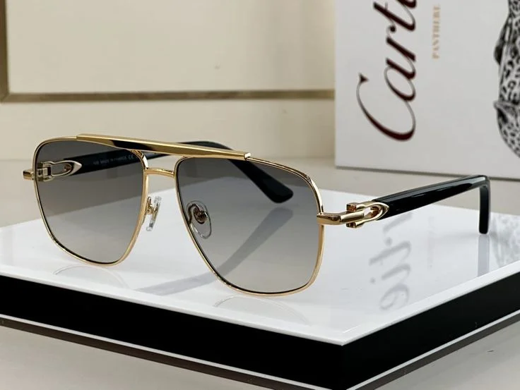 How to Choose the Right Sunglasses for Your Face Shape
