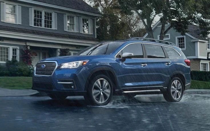 Luxury 7 Passenger SUVs That Impress
