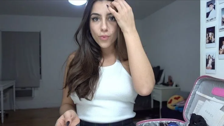 What is Lena the Plug Net Worth?