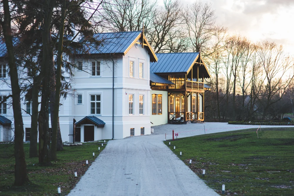 The Evolution of Modern Craftsman Style Homes