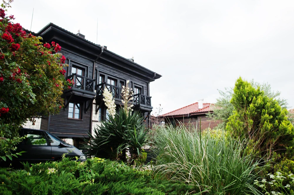Sustainability in Luxury Ranch Style Homes