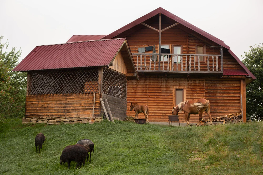 Benefits of Choosing a Barn Home