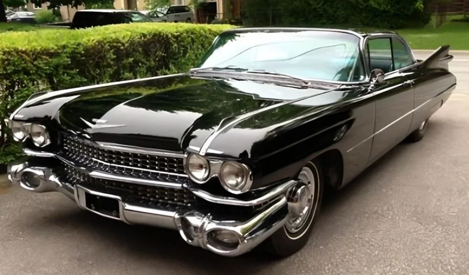 Tips to Keep Your Cadillac 2DR Coupe in Top ShapeTips to Keep Your Cadillac 2DR Coupe in Top Shape