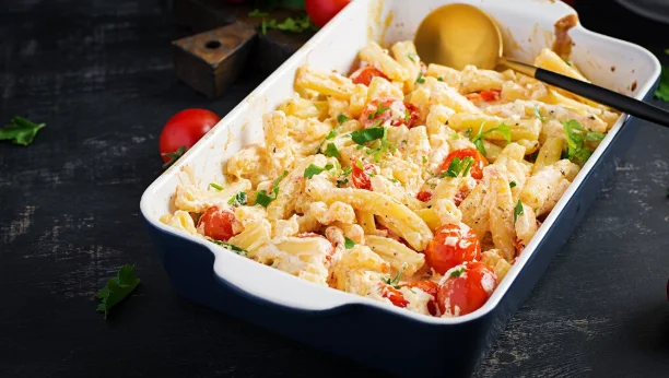 Trending viral feta bake pasta recipe