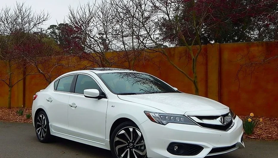 Acura – Affordable Entry into the Luxury Market