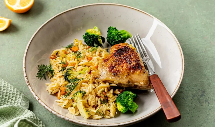 Greek Chicken and Orzo Skillet-easy dinner recipes for dinner party