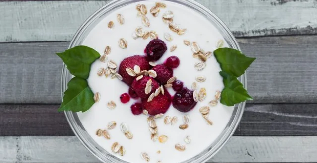 Greek Yoghurt Parfait-different breakfast ideas