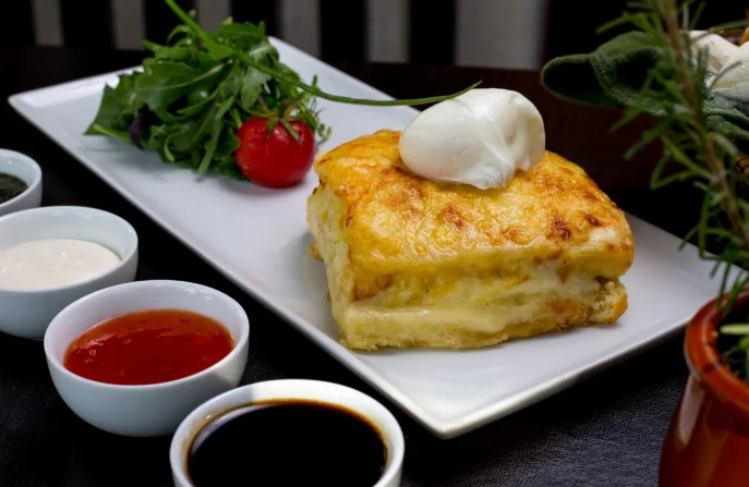 Grilled Cheese and Tomato Soup-best lunchtime meals