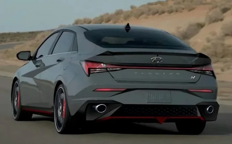 Hyundai Elantra: Economical Sedan with Modern Features
