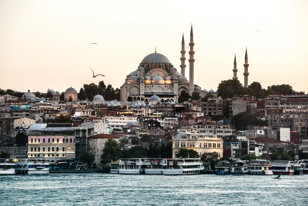 Istanbul: Where East Meets West & The World's Most Visited Cities