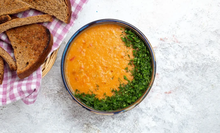 Lentil Soup with Spinach and Lemon