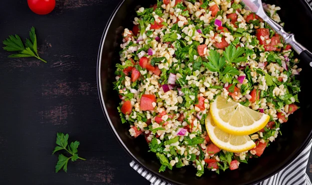 Tabbouleh salad-easy brunch dishes