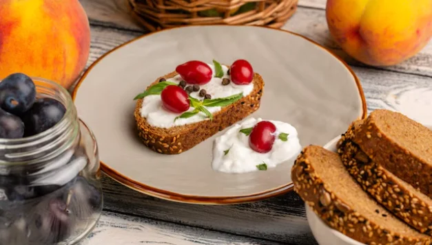Ricotta and Fresh Fruit Toast-easy healthy breakfast ideas