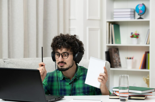 Jobs to Make Quick Cash: Online Tutoring