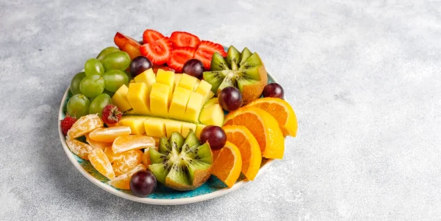 Seasonal Fruit Platter-easy breakfast ideas for a crowd