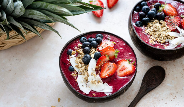 Acai in coconut shell healthy meal for summer vibes-best brunch items