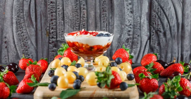 Tropical Yoghurt Parfait Fruity-easy breakfast foods