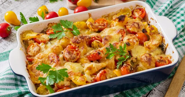Vegetable and Cheese Breakfast Bake-easy breakfast ideas for a crowd