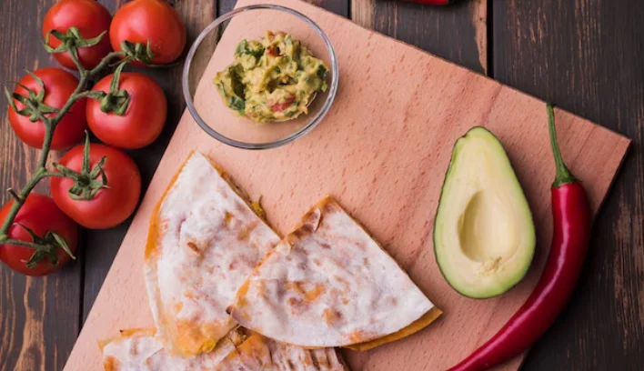 Veggie Quesadilla with Salsa-delicious lunch ideas