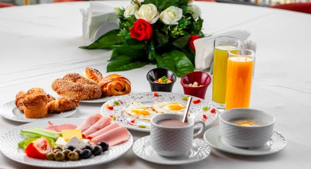 Weekend Savoury or Lingering Breakfasts