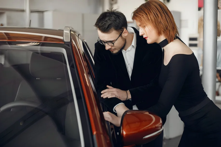 Tips for Finding the Right Used Luxury Sedan