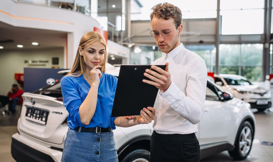 Tips to Find the Best Deals on Good Used Luxury Cars
