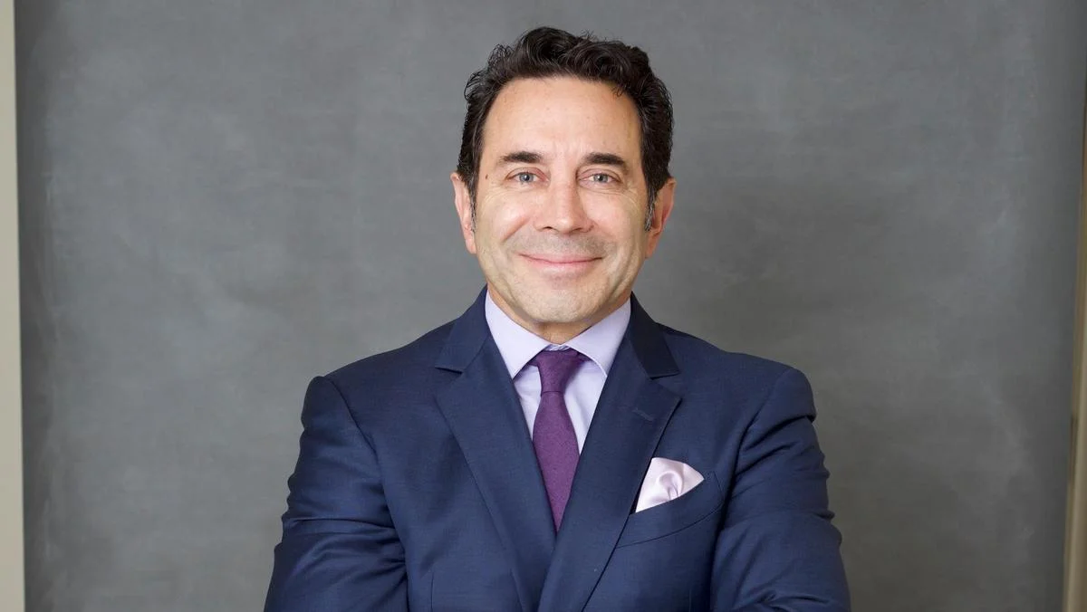 Awards and Recognitions of Dr. Paul Nassif Net Worth