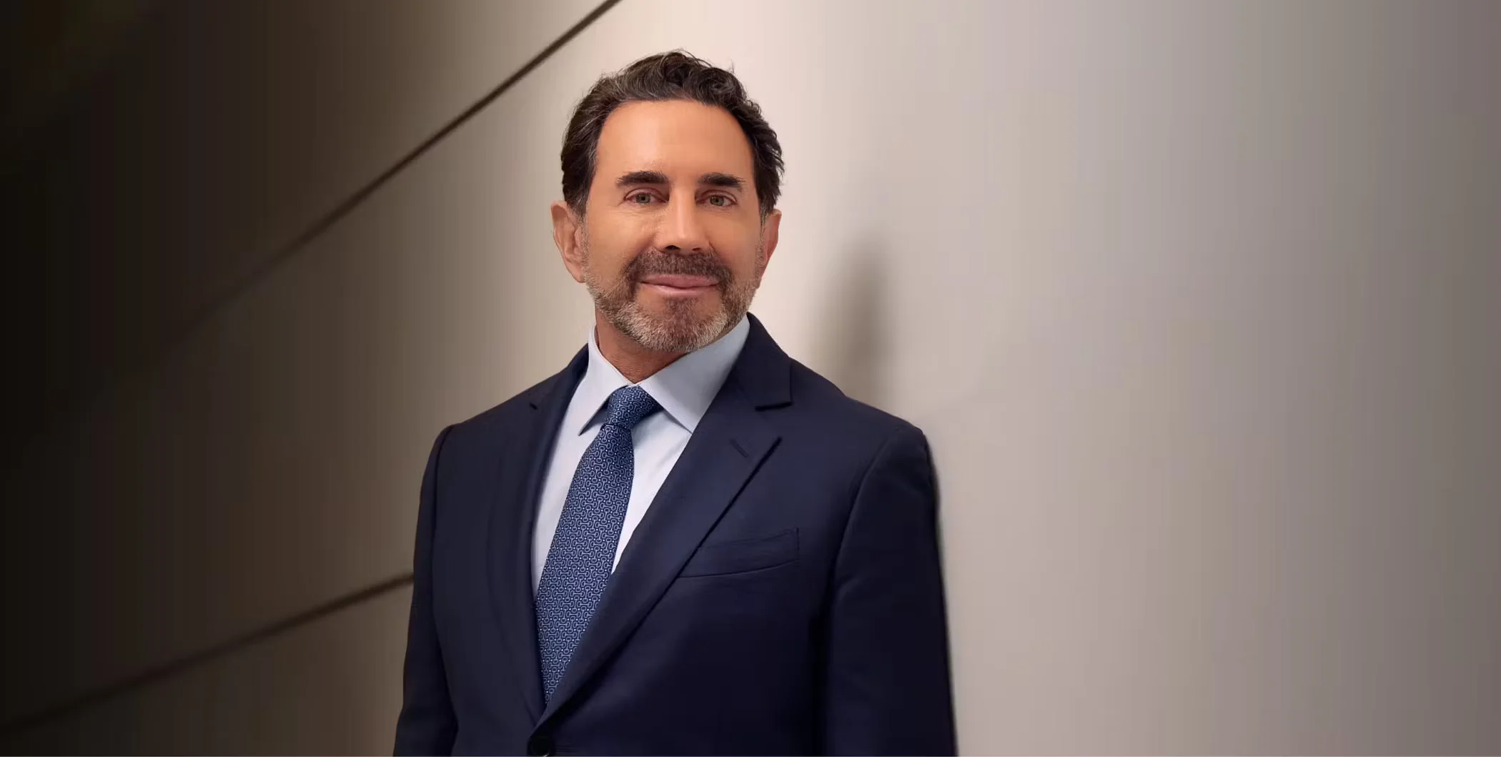 Early Life and Background of Dr. Paul Nassif Net Worth
