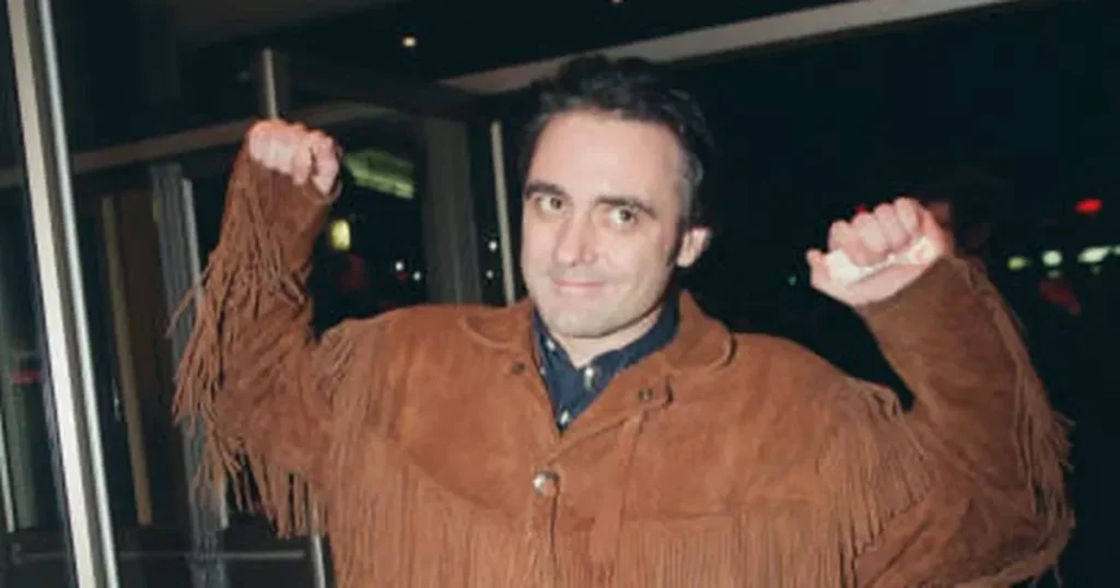 Real Estate and Assets of Tony Slattery Net Worth