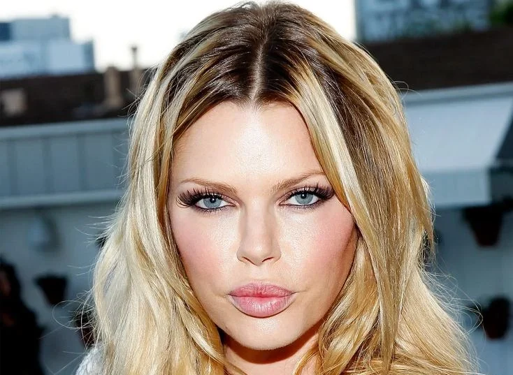 Sophie Monk Net Worth: Future Prospects & Growth