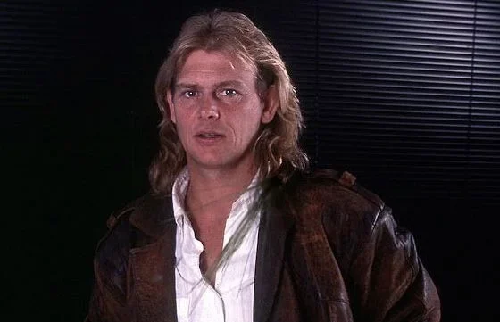 Estimating John Farnham Net Worth in 2025