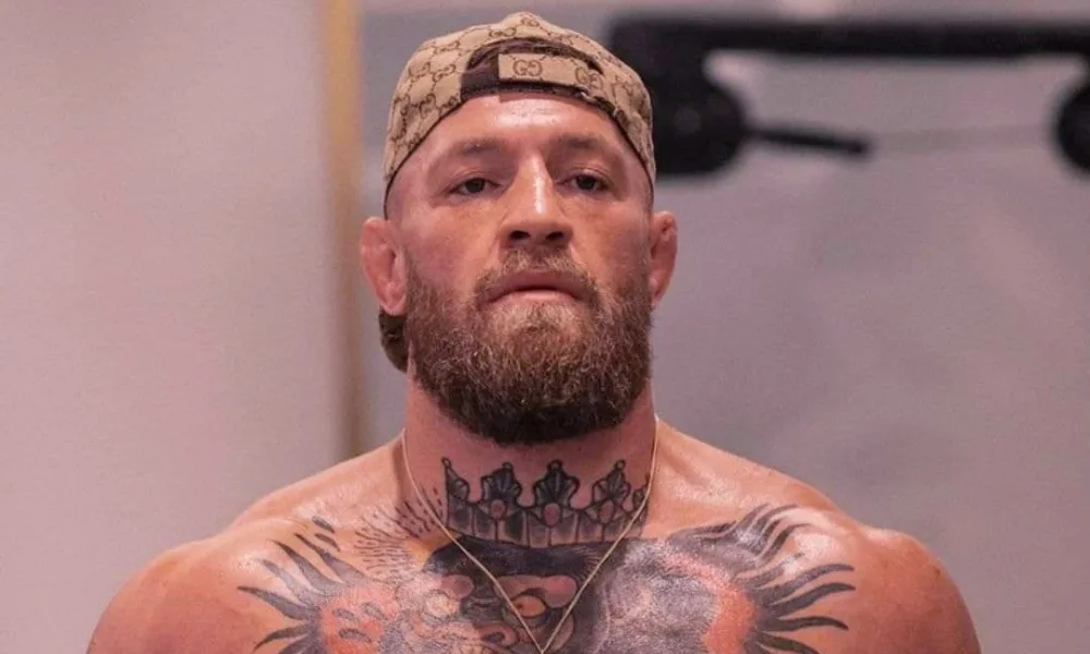 Alt Text: Portrait of UFC star Conor McGregor for featuring conormcgregor networth.