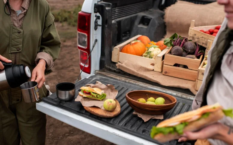 Travel Kitchen Essentials – Cook Anywhere with a Portable Kitchen Setup