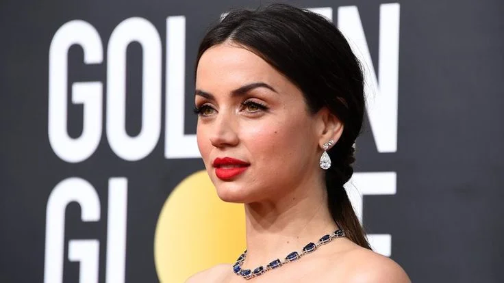 Ana De Armas Net Worth: Hollywood's Cuban Sensation