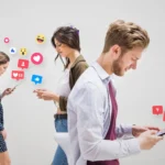 Social Media vs Traditional Media: Understanding the Evolution & Impact